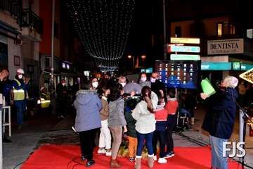 Telde da la bienvenida a la Navidad con el encendido de la decoración callejera/TA y Francisco Javier Santana.